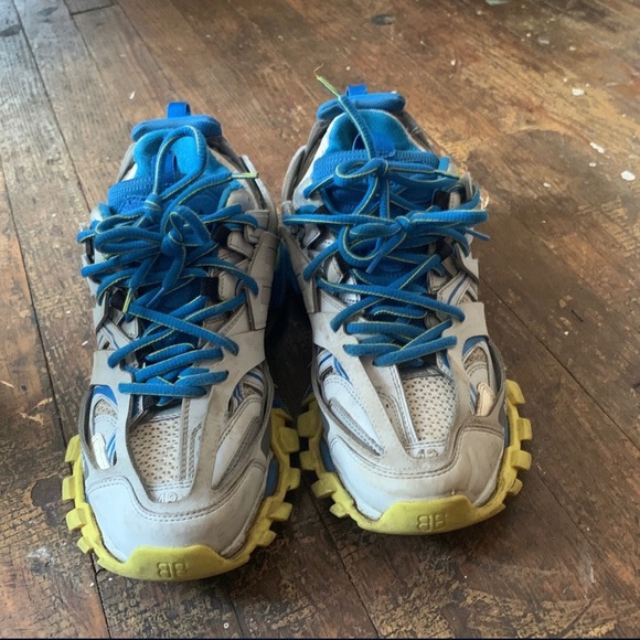 Size 9 balencigia grey, yellow, and blue track runners 2 - Picture 1 of 1